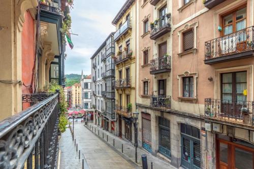 Charming apartment in the heart of Bilbao