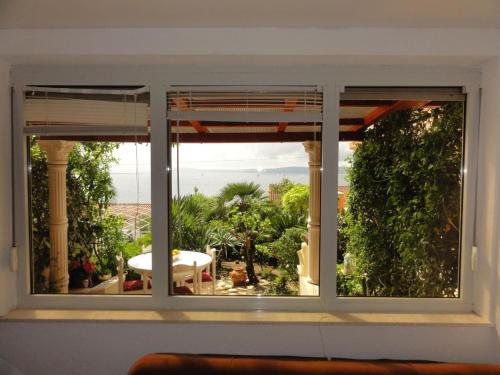 Apartment Ruhiggelegenes Sutdio mit Gartenterrasse in Strandnähe by Interhome