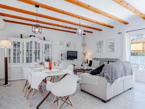 Holiday Home Harmonia by Interhome