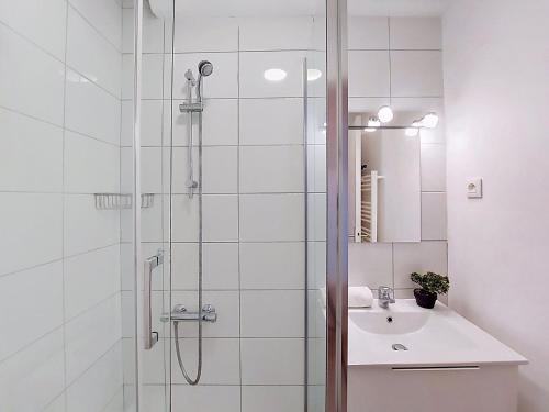 Apartment Résidence du Port-6 by Interhome