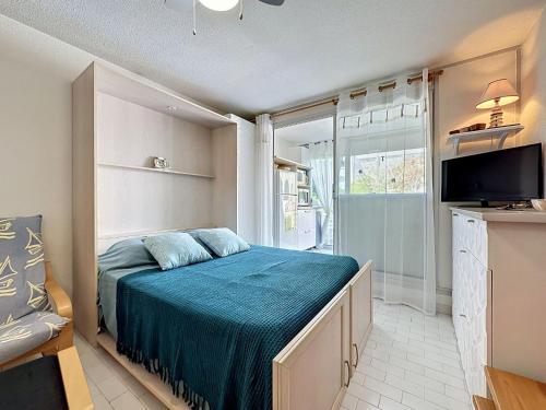Studio Les Floralies II-16 by Interhome