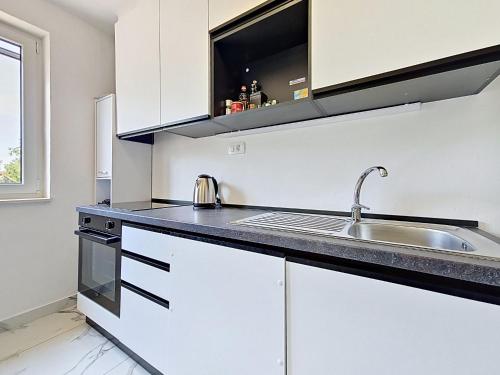 Holiday Home Aurora by Interhome