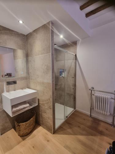 Paris, cozy apartment Marais