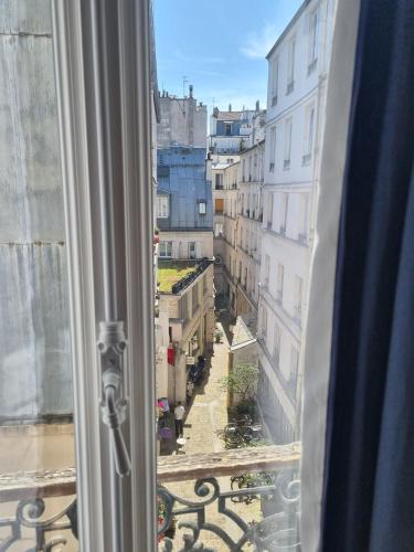 Paris, cozy apartment Marais