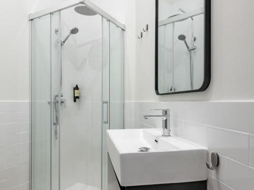Madrid Urgel - Apartamento de 2 dormitorios y 2 baños