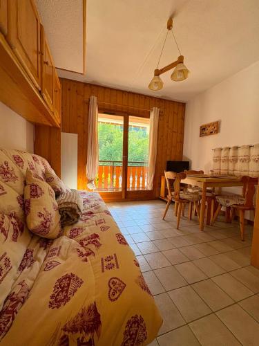 Mountain studio for 4 people - Nyon gondola within walking distance