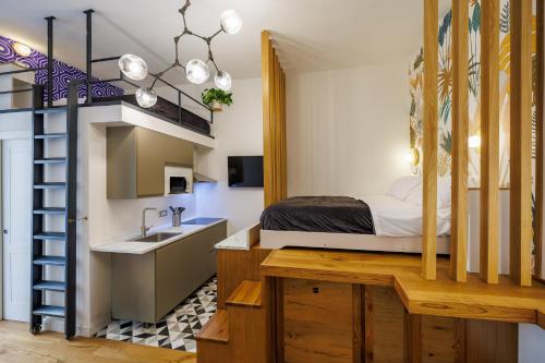 The Tiny House on Toledo - Spanish Quarters - By HouseinNaples