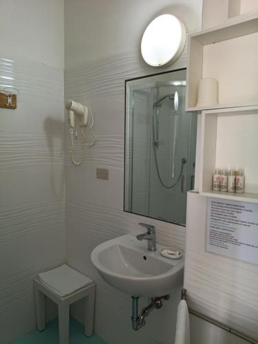 Bany a Hotel Goldene Rose