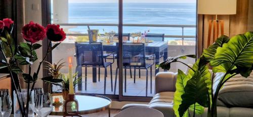 LE DOMAINE DU GOLFE, Vue Exceptionnelle, Standing, 2 parkings, Climatisation, Piscine, Tennis