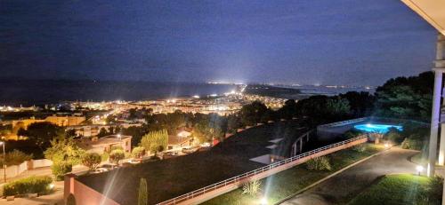 LE DOMAINE DU GOLFE, Vue Exceptionnelle, Standing, 2 parkings, Climatisation, Piscine, Tennis