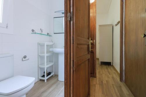ApartEasy - Gracia Market 2bedroom with balcony