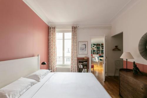 The Refined Parisian