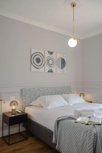 Elegant and bright apartment Laura I