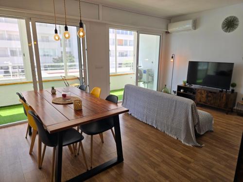 Plage 100m Vue piscine Terrasse Cosy wifi