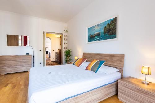 Vetulonia Apartment by Rental in Rome