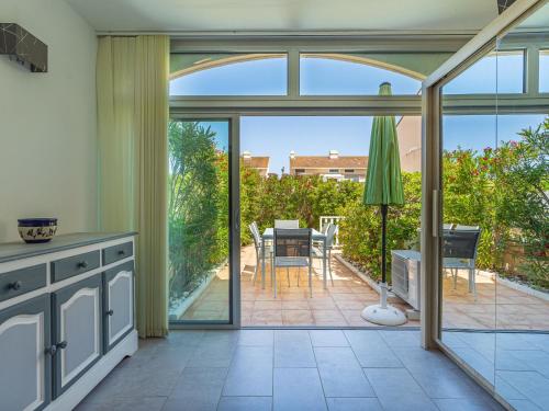 Studio Les Marines du Levant-2 by Interhome