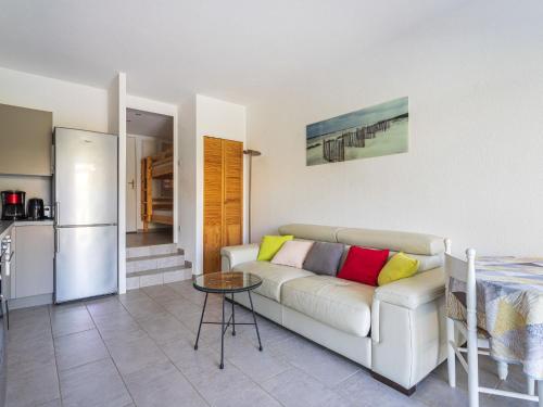 Studio Les Marines du Levant-2 by Interhome