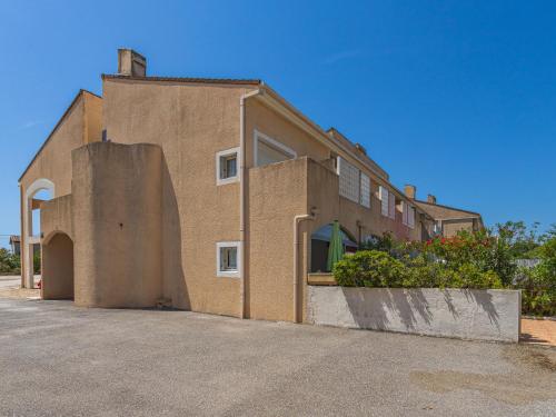 Studio Les Marines du Levant-2 by Interhome