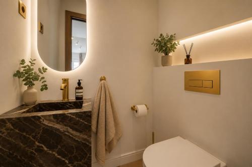 The Signature Luxury Penthouse 5 estrellas