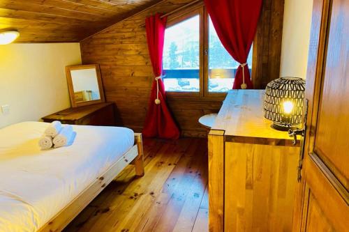 In the Heart of Chamonix duplex view Mont-Blanc photo 9