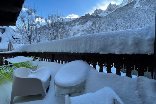 In the Heart of Chamonix duplex view Mont-Blanc photo 14