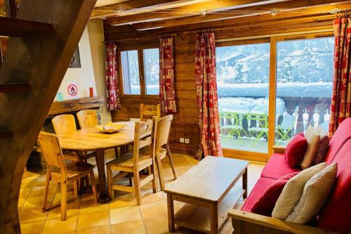 In the Heart of Chamonix duplex view Mont-Blanc photo 23