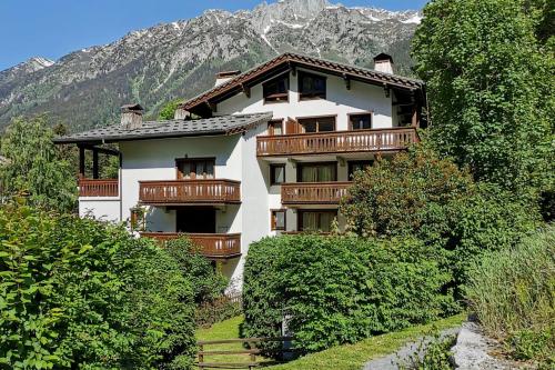 In the Heart of Chamonix duplex view Mont-Blanc photo 34