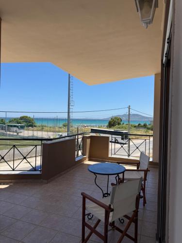 Luxury apartment next to the Airport and Coast Artemida Fully Renovated June 2026