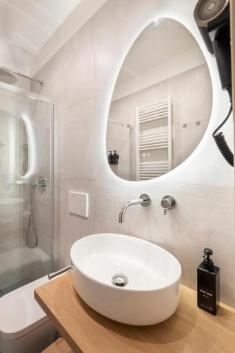 Giusi Rooms - Piazza Vittorio Guesthouse