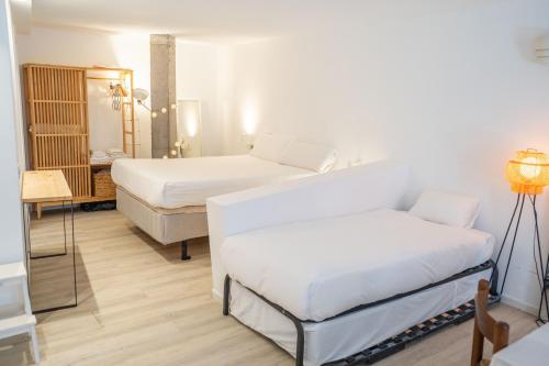 Magical Loft, Private Jacuzzi & Paradise Beach