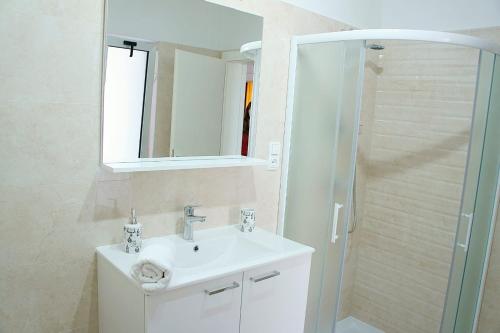 Oliva Garden Apartment