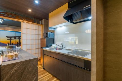 Green Road - Vacation STAY 22705