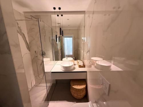 Modern Elegance Apartment with Garden and private parking Split
