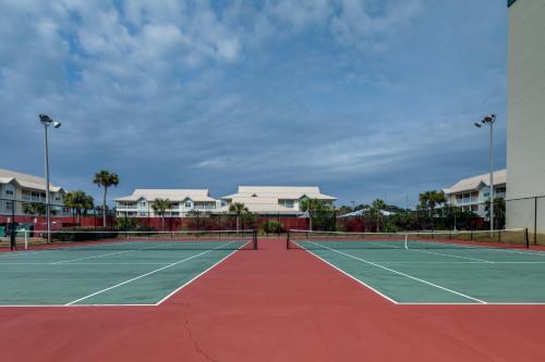 Destin Holiday Beach Resort photo 151