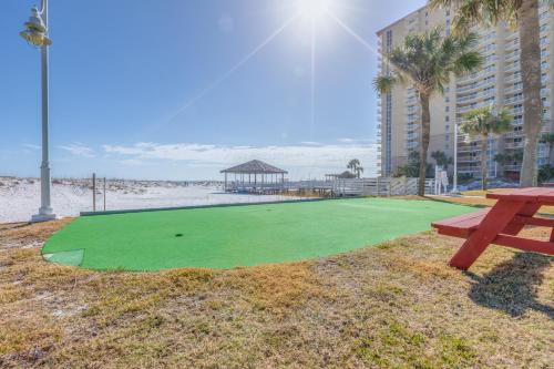 Destin Holiday Beach Resort photo 155