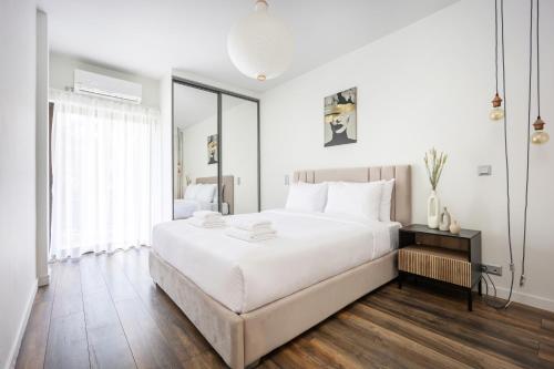 Modern Apartment in Central Glyfada
