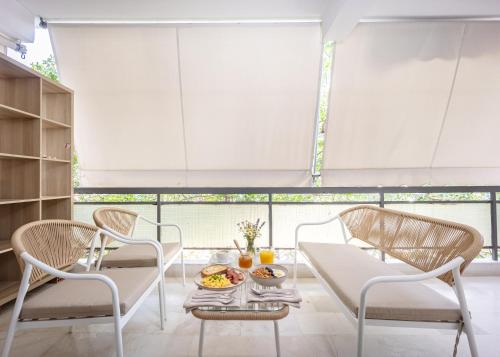 Modern Apartment in Central Glyfada