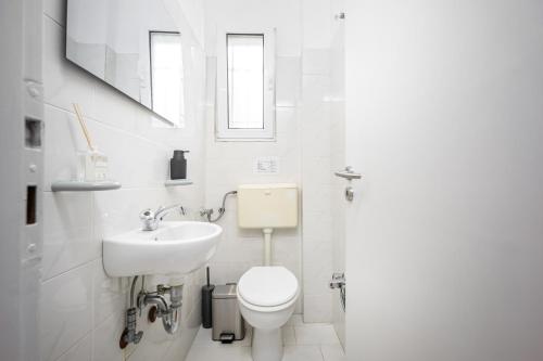 Modern Retreat in the Heart of Glyfada