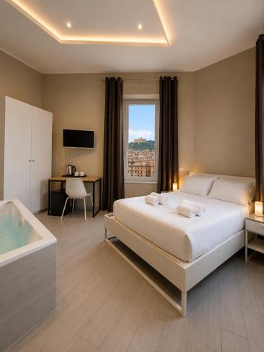 Metro Suites Napoli Central Boutique Rooms & Suites