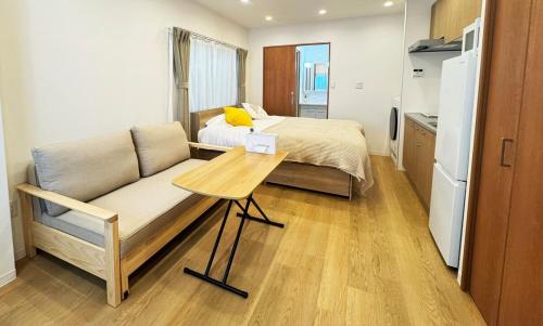 XLH101,1F, Newly Renovated in 2026, Easy Ground-Floor Access, Double Bed and Sofa Bed, Private Kitchen, Sleeps 4