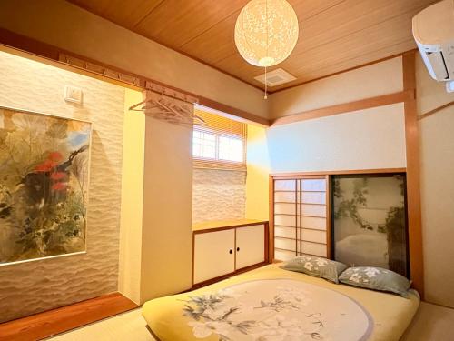 青葉邸-UME-1 Min Walk to Glico and Dotonbori 110sqm 6BR Japanese Residence