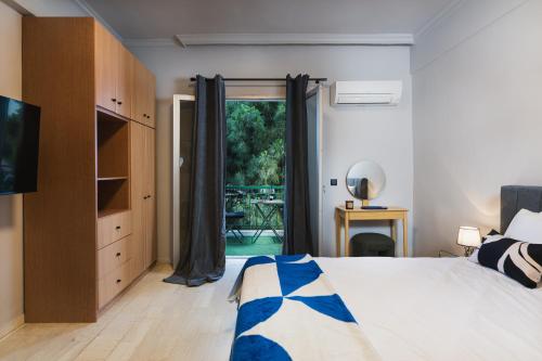 Blue Odyssey - Zakynthos Central Stay