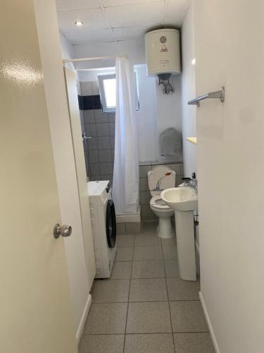 Anna Apartment Center Rhodes
