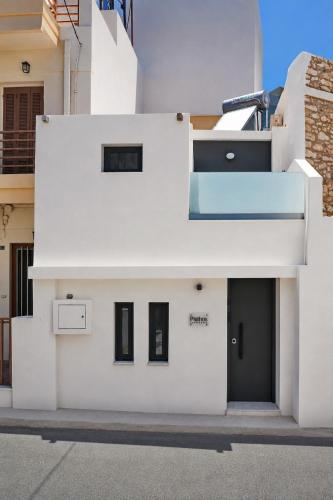 Pothos Maison Heraklion Center
