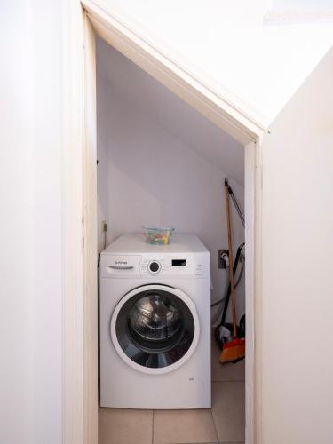 Valeli Maisonette - 3BR & parking in the center