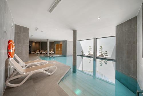 Oceana Gardens Apartment