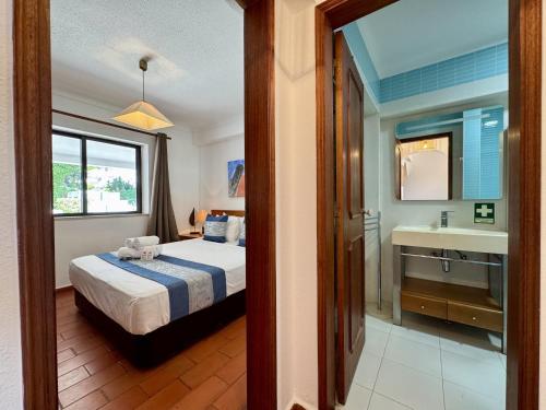 Vilamoura Classic 3 With Pool by Homing