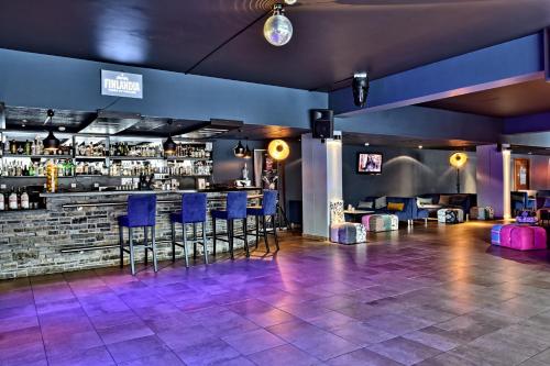 Ο χώρος του lounge ή του μπαρ στο Hotel Krynica Conference & SPA