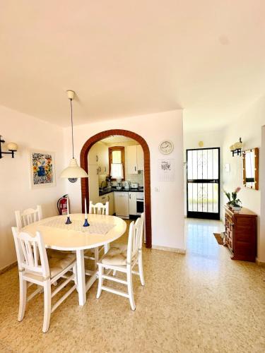 Stunning View Home with Garden & Pool in San Juan de Capistrano