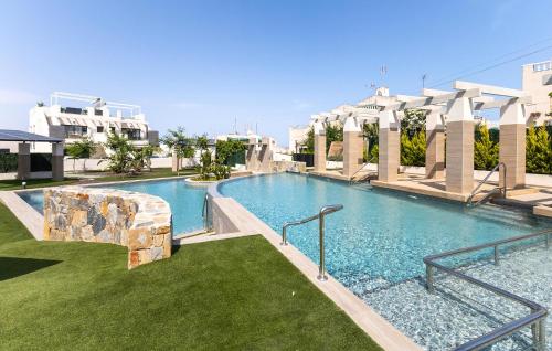 Beautiful Apartment In Torrevieja With Wifi